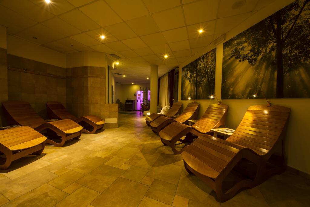 Hotel Chalet All'Imperatore Madonna di Campiglio Ngoại thất bức ảnh