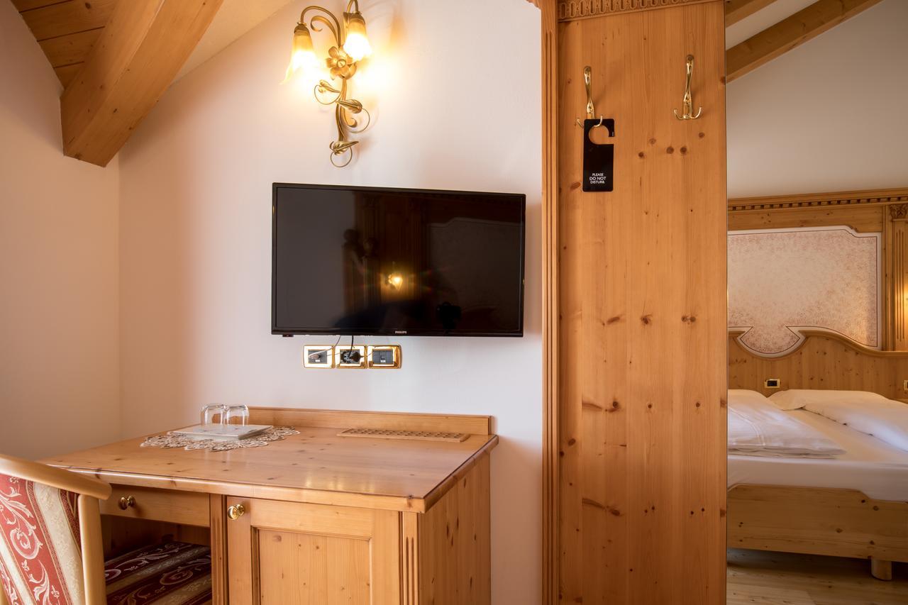 Hotel Chalet All'Imperatore Madonna di Campiglio Ngoại thất bức ảnh