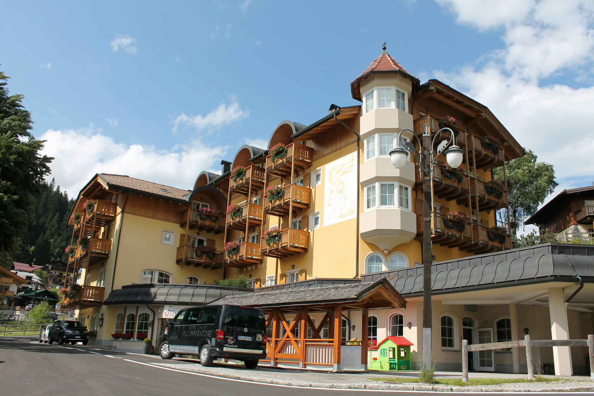 Hotel Chalet All'Imperatore Madonna di Campiglio Ngoại thất bức ảnh