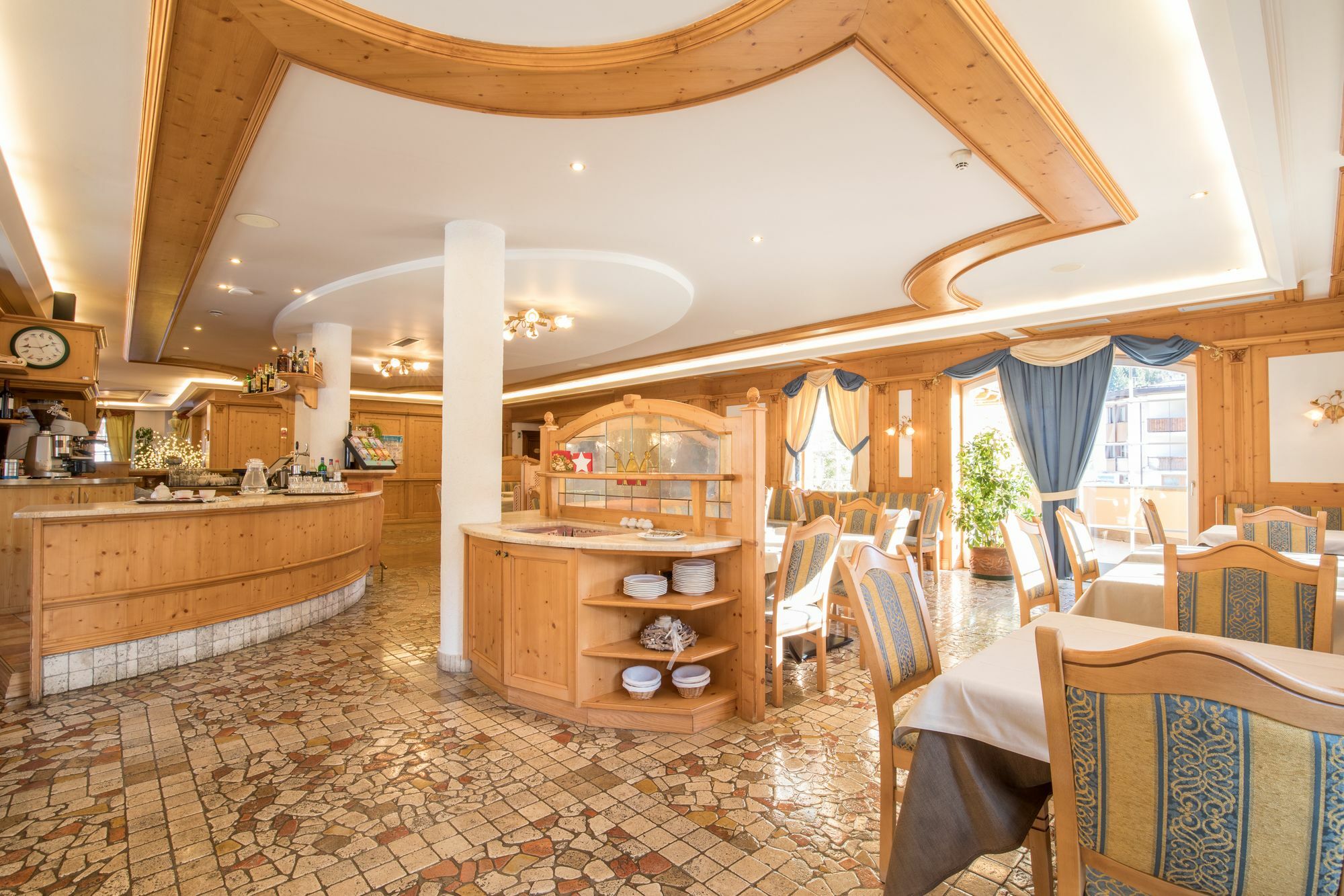 Hotel Chalet All'Imperatore Madonna di Campiglio Ngoại thất bức ảnh